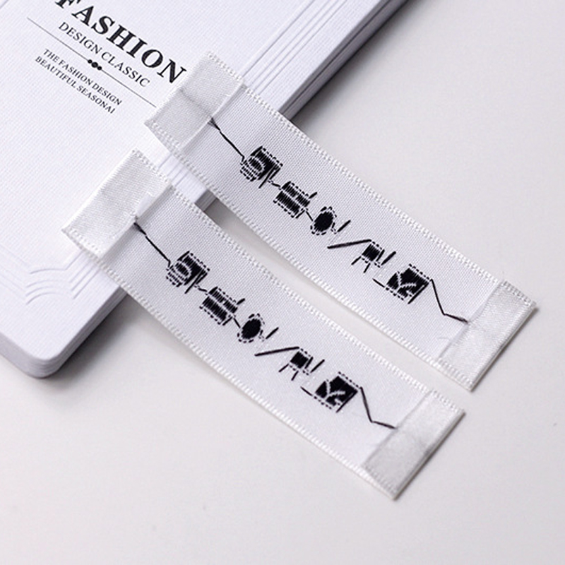 Logo proprio personalizzato Et - Resin Art Logo recensione e prezzo