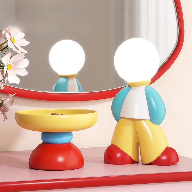 Statua di personaggio creativo - Resin Art Anniversary Gift recensione e prezzo