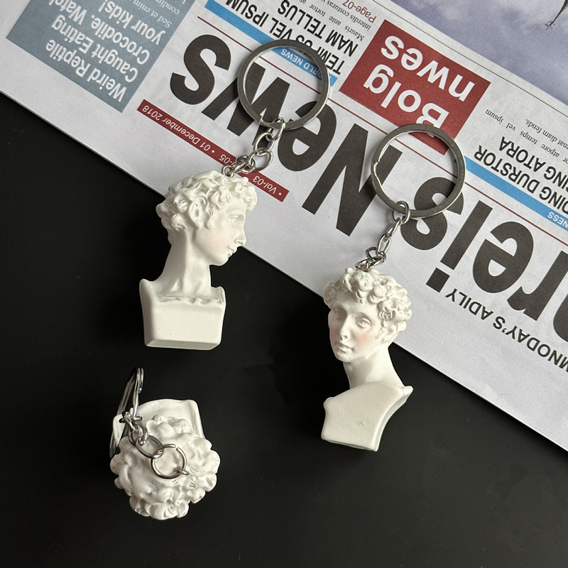 Mini portachiavi con statua in - Resin Art A Keychain recensione e prezzo