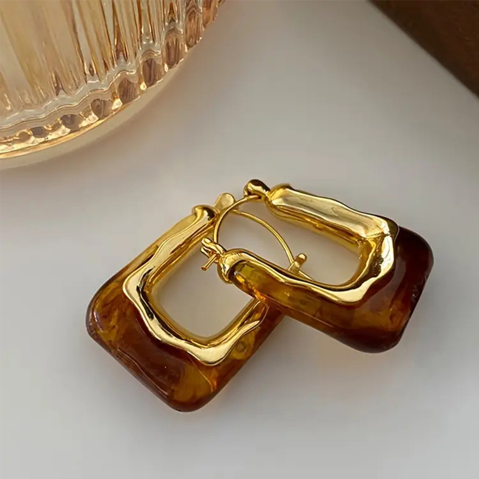 Orecchini a Cerchio a U Vintag - Resin Art Ring recensione e prezzo
